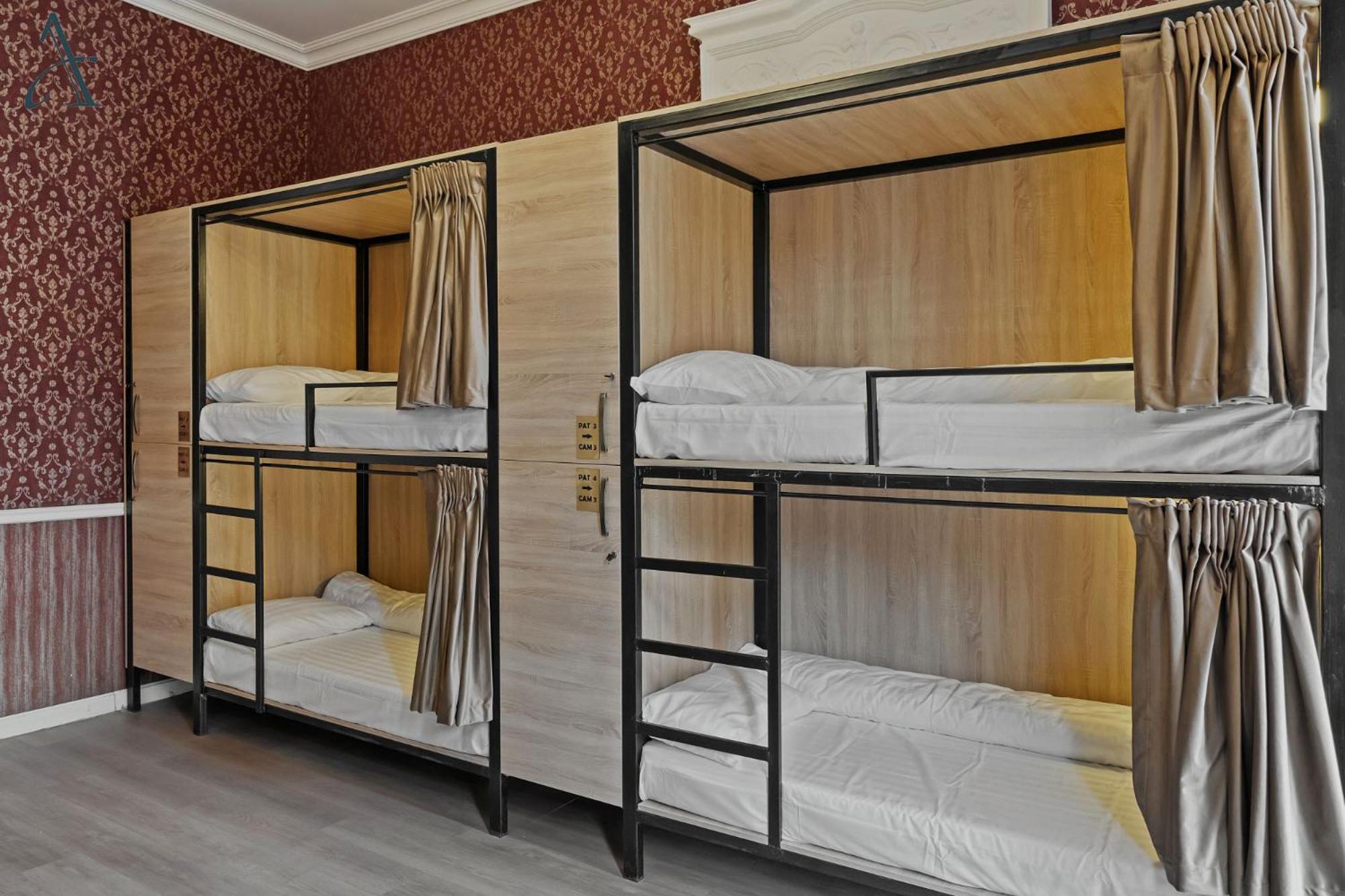 Ramana Garden Hostel - Self-Service Accommodation Bukareszt Zewnętrze zdjęcie